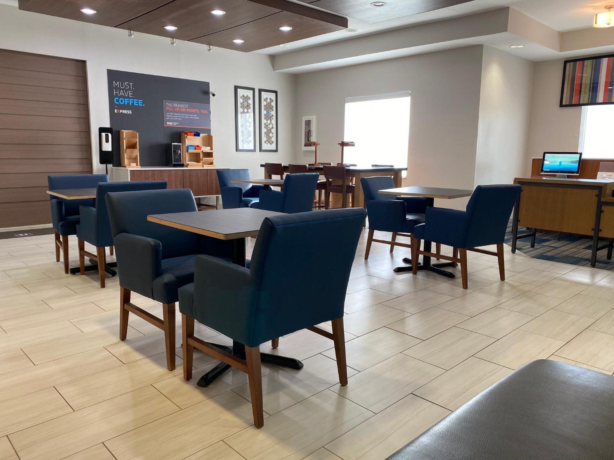 Holiday Inn Express - Eunice By Ihg Экстерьер фото
